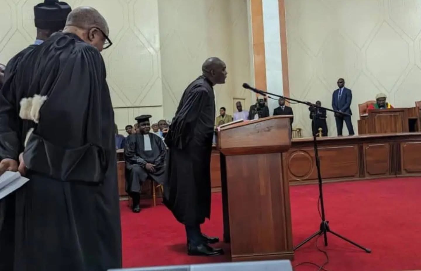 Cameroun : requête de Léon Theiller Onana rejetée